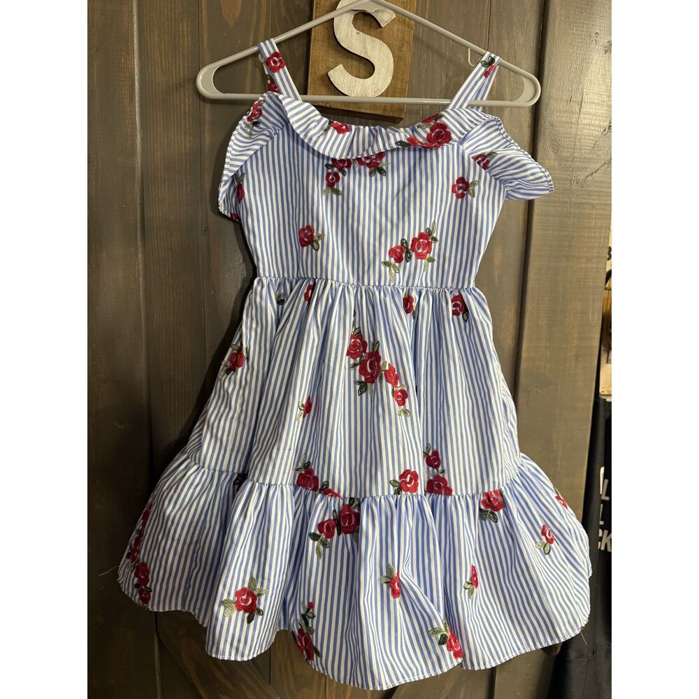 NEW GIRLS DRESS